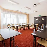 Qubus Lodz