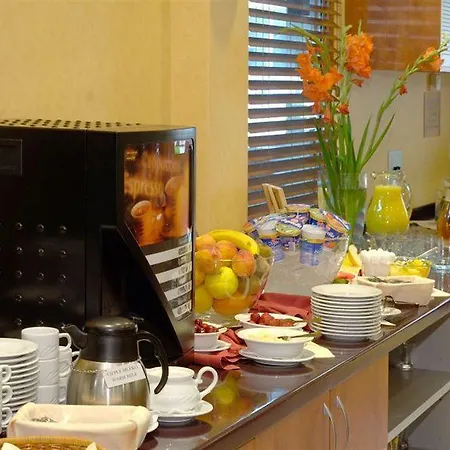 Hotel Qubus 3*