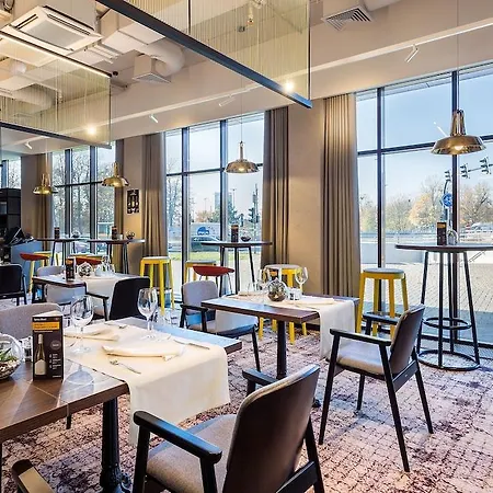 Hotel Qubus 3*