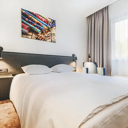 Hotel Qubus 3*