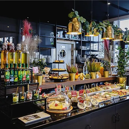 Hotel Qubus
