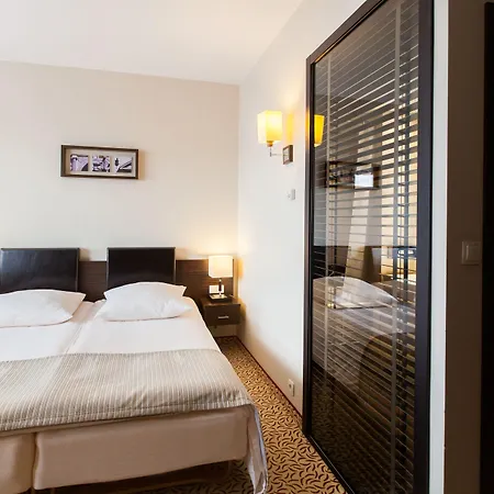 Qubus Hotel